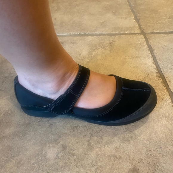 NIB Sporto Mary Jane Jenna 6.5 - Picture 2 of 4